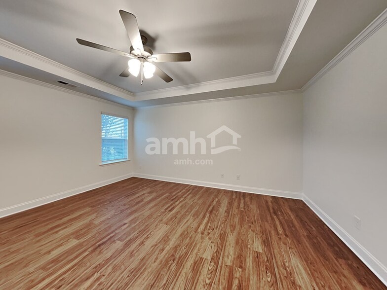 Building Photo - 137 Hazel Pk Dr