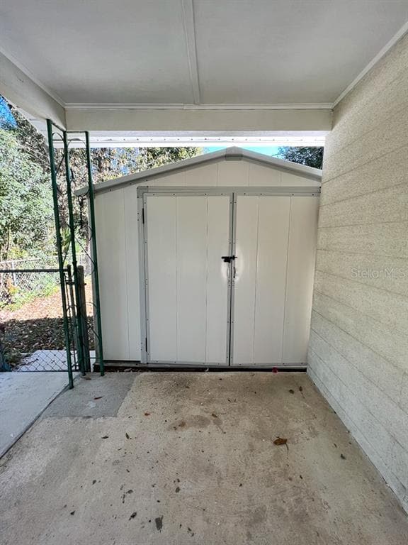 Building Photo - 1901 NW 36th Dr