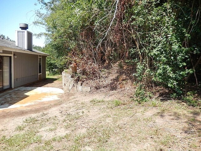 Building Photo - 2338 Eastgate Way