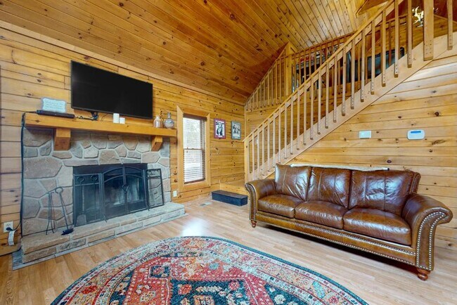 Building Photo - 2632 Camden Way
