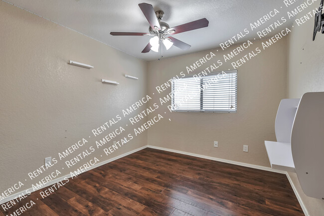 Building Photo - 3408 N Green Gulch Ct