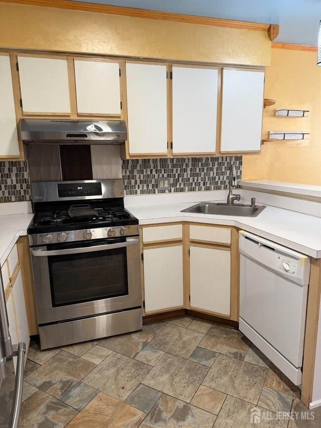 Building Photo - 176 Nebula Rd