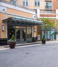 Building Photo - 155 Potomac Passage