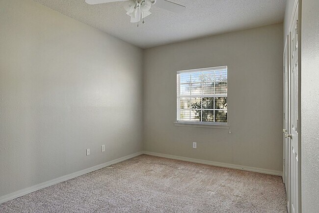 Building Photo - Charming Cottages for Rent in Waveland – 1...