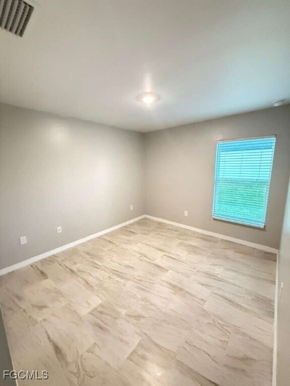 Building Photo - 5019 Moon Ln