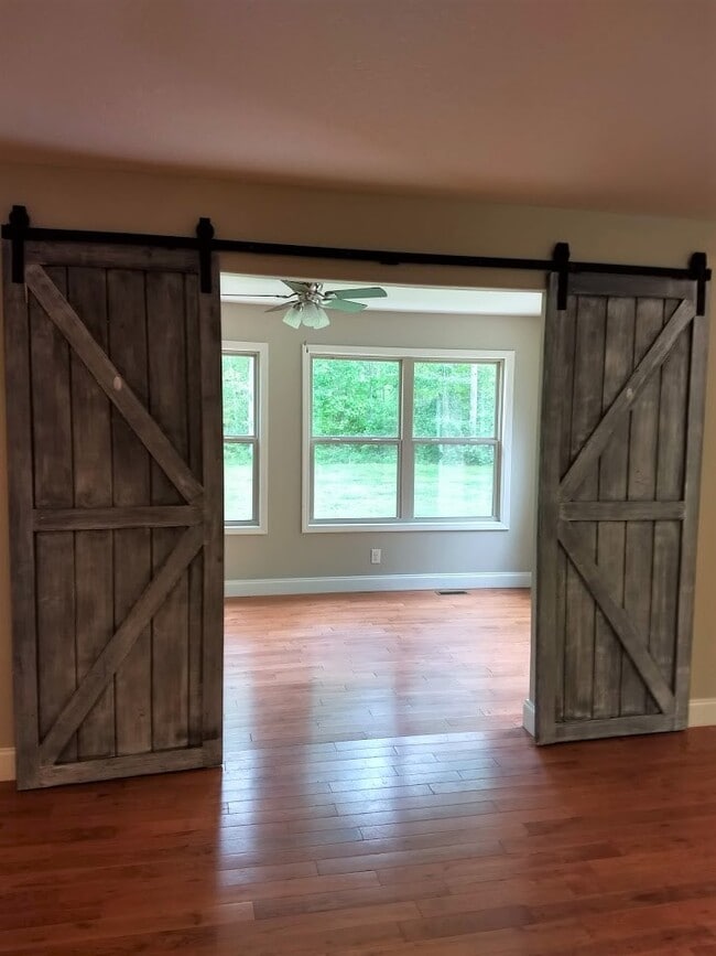 Building Photo - 6345 Osage Rd