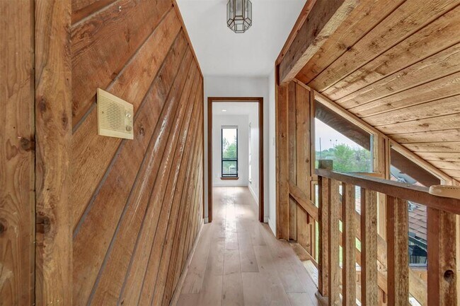 Building Photo - 1201 Co Rd 138