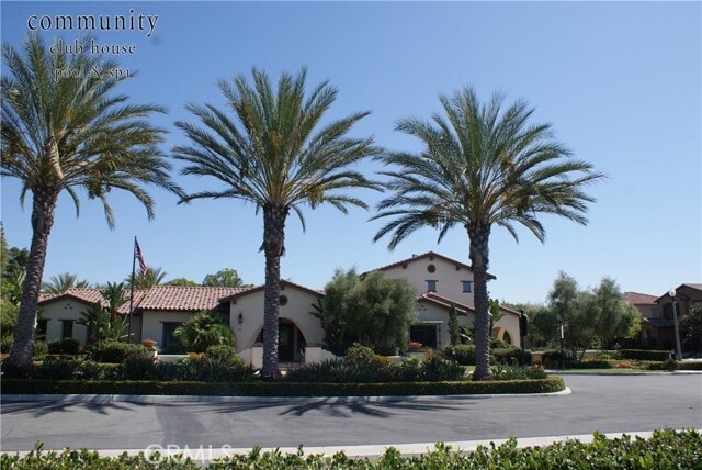 Building Photo - 423 La Floresta Dr