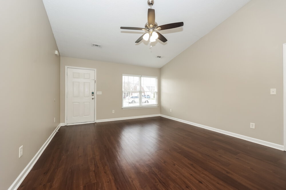 Building Photo - 3014 Deer Trail Dr