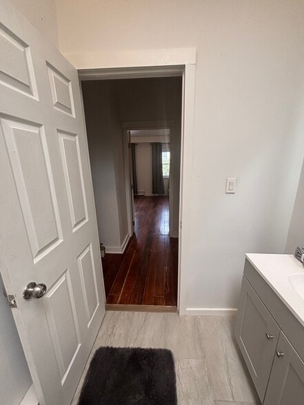 Building Photo - 452 Belgrade St