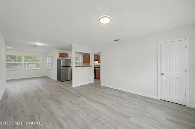 Building Photo - 990 Pinson Blvd