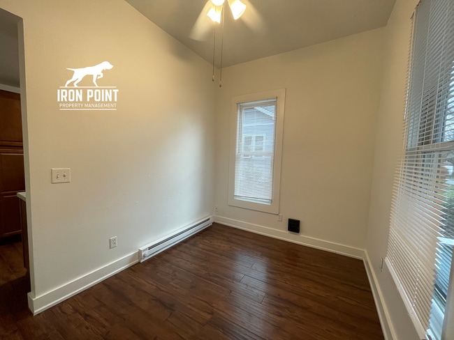 Building Photo - Historic North End duplex close to Hyde Park & Downtown Boise