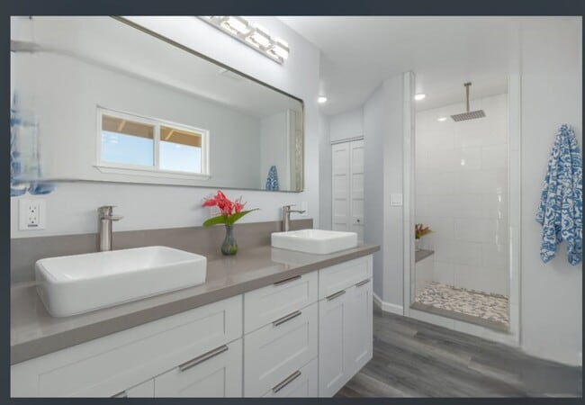 Building Photo - NEW! 3 Bedroom Property in HPP