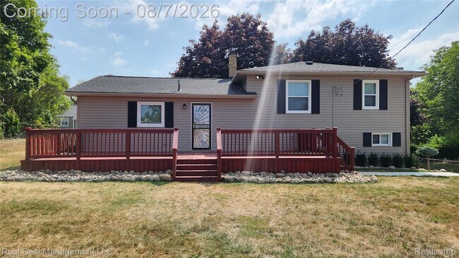 Building Photo - 553 S Stirling