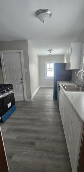 Building Photo - 4235 Overland Pky