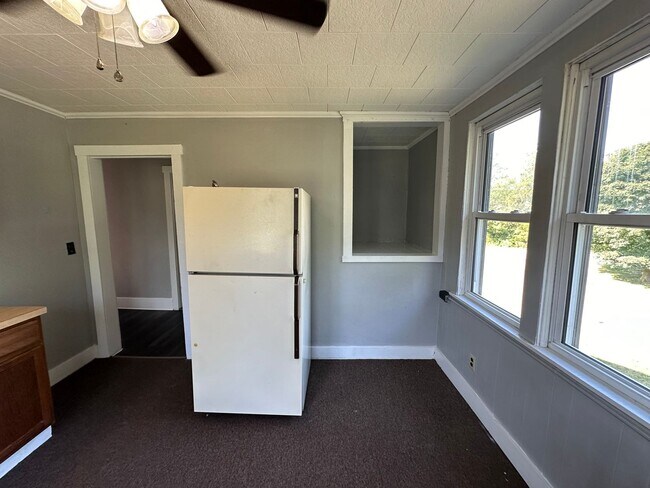 Building Photo - 36072-36076  Hocking Dr., Logan Ohio 43138