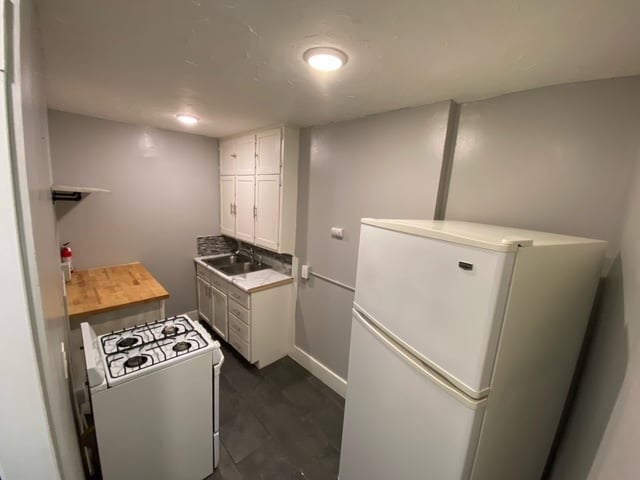 Building Photo - 1320 Connell Ct
