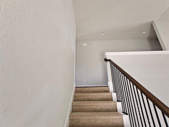Building Photo - 5308 Traviston Dr
