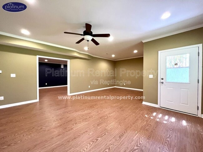 Building Photo - 3080 Whitfield Ave