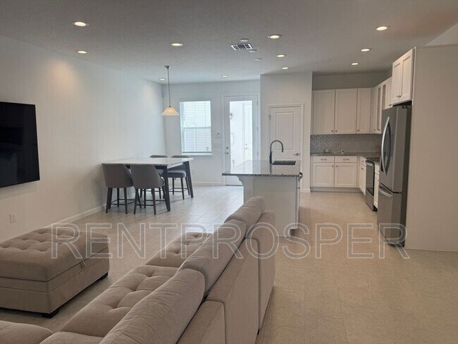 Building Photo - 13925 Easdale Aly