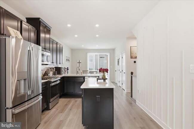 Building Photo - 7810 Yona Ct