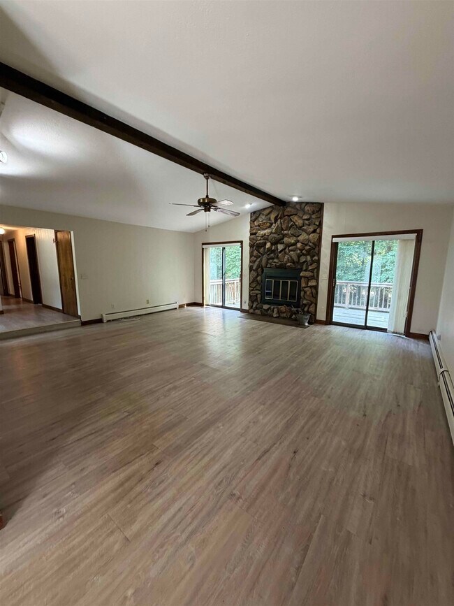Building Photo - 22 Cunningham Dr