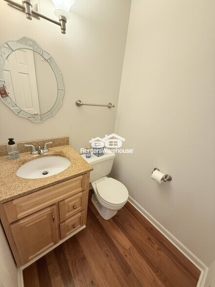 Building Photo - 7311 Amber Ln