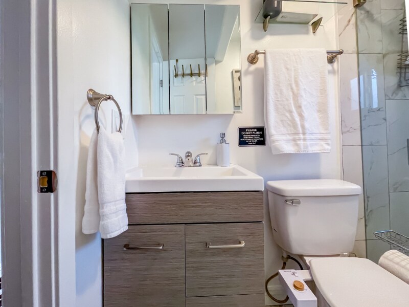 Building Photo - 13731 Olympic Ave