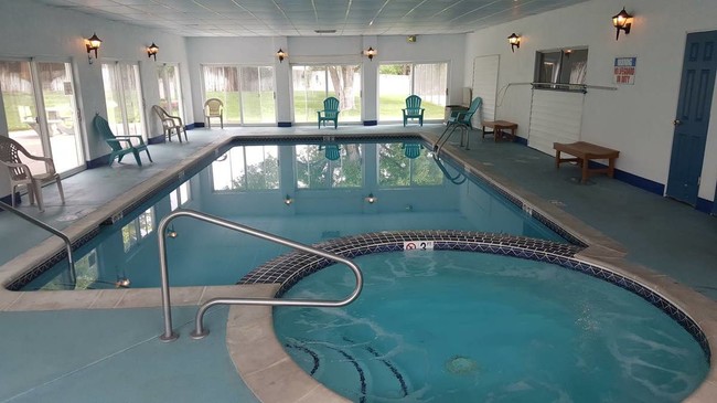 Indoor Pool at Carriage Hill - Carriage Hill