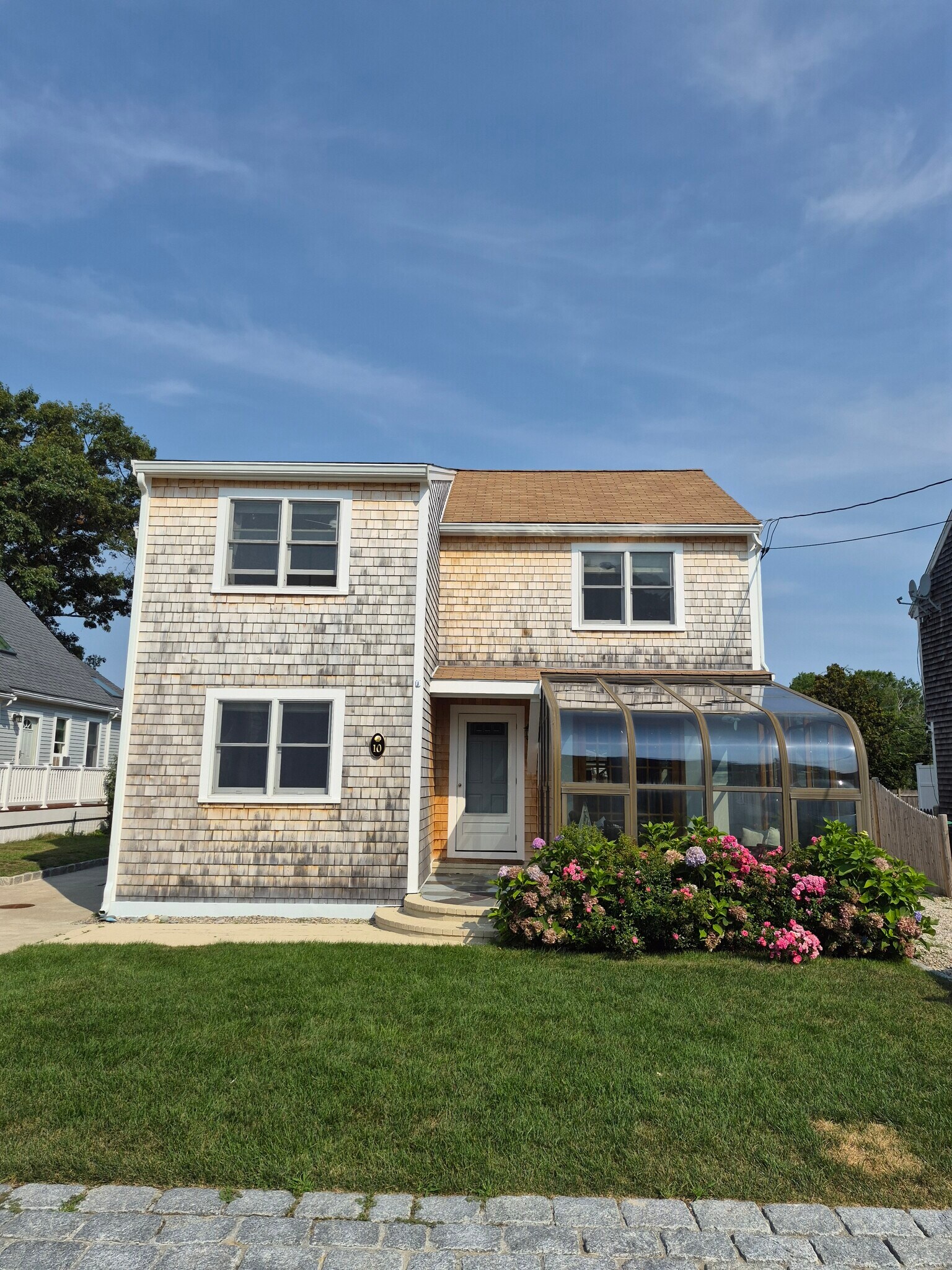 Building Photo - 10 Breakwater Ct