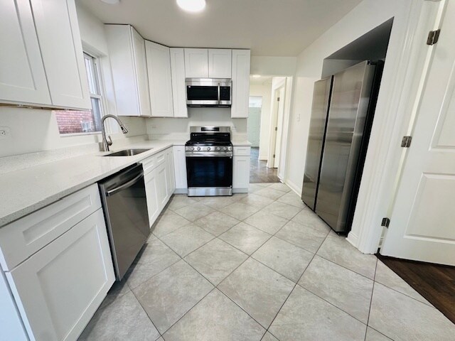 Building Photo - 250 W 119th St