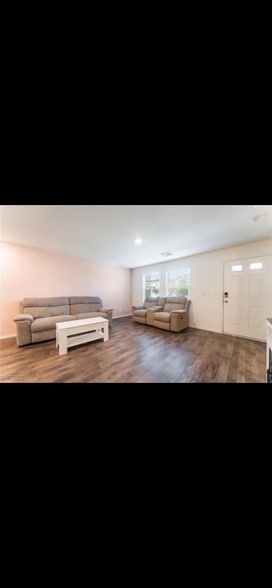 Building Photo - 1145 Meadow Sparrow Pl