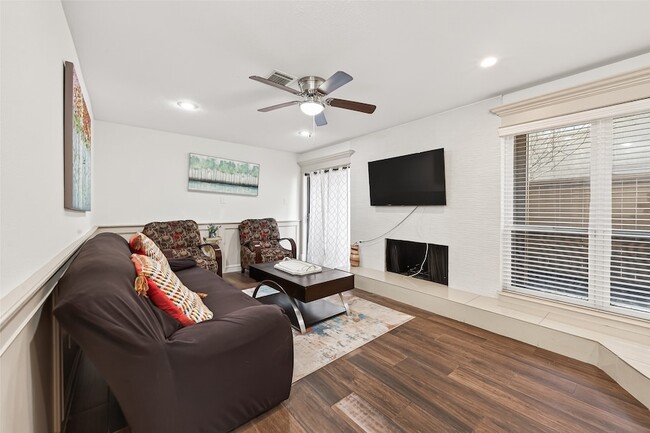 Building Photo - 3684 Ocee St