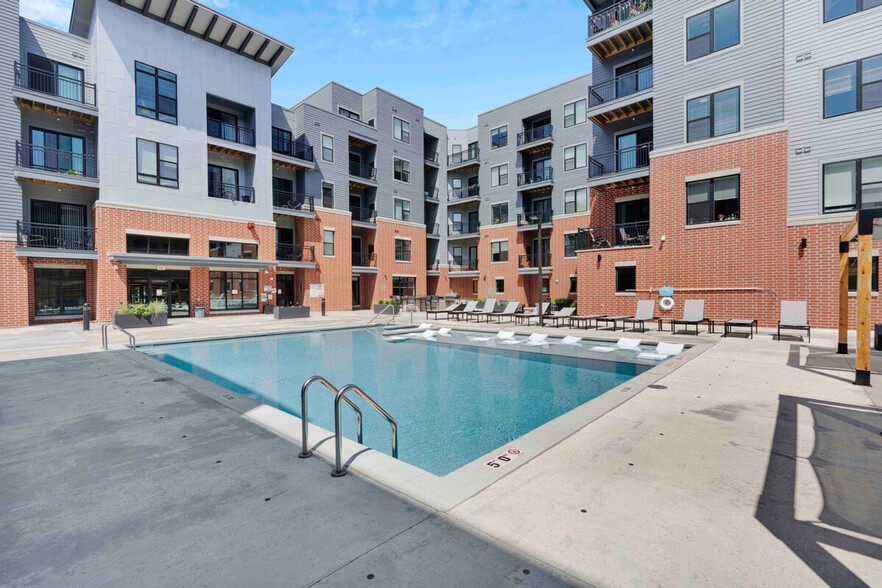 Building Photo - 601 Sand Pearl Ln