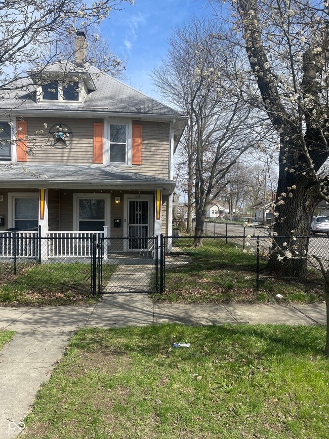 Building Photo - 93 S 5th Ave