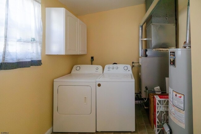 Building Photo - 318 Jefferson Ave