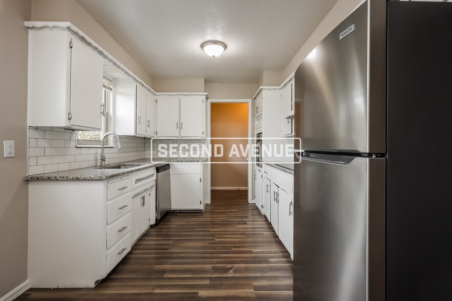 Building Photo - 6328 N Hammond Ave