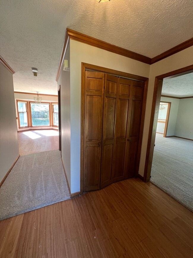 Building Photo - Single Family Corner Lot House located in ...