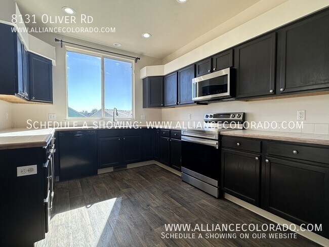 Building Photo - 8131 Oliver Rd