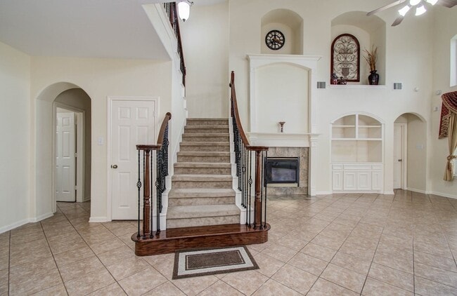 Building Photo - 11704 Shoal Landing St