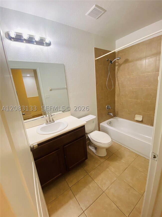 Building Photo - 21401 NW 13th Ct