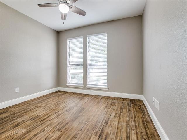 Building Photo - 1419 Willow Run Dr