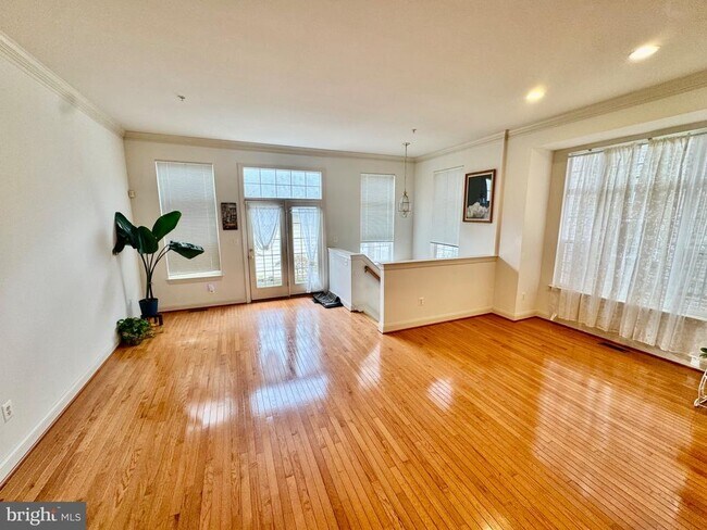 Building Photo - 23517 Gardenside Pl