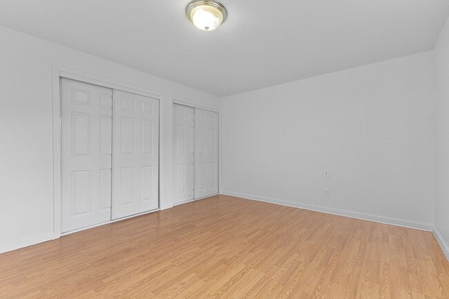 Building Photo - 4bd/2ba Seattle House