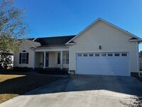 Building Photo - Don't miss this beautiful home in desirable Brice's Crossing