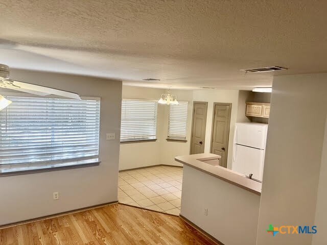 Building Photo - 802 Sagewood Trail
