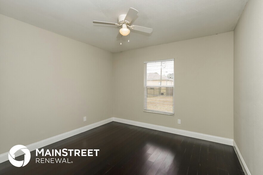 Building Photo - 730 Altamira St NW