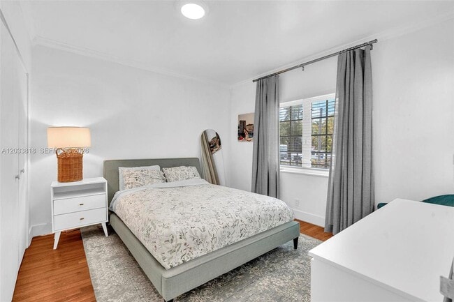 Building Photo - 924 Belle Meade Island Dr