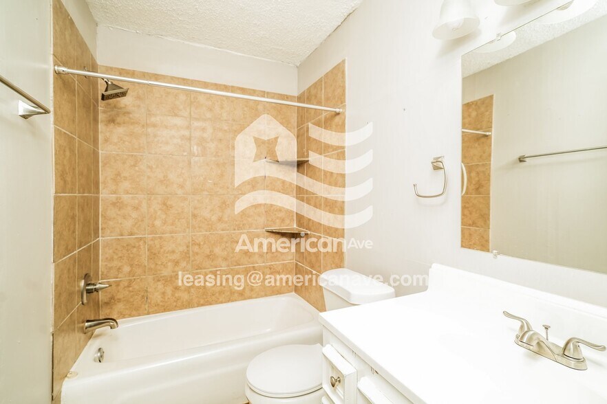 Building Photo - 2947 S 111th E Ave