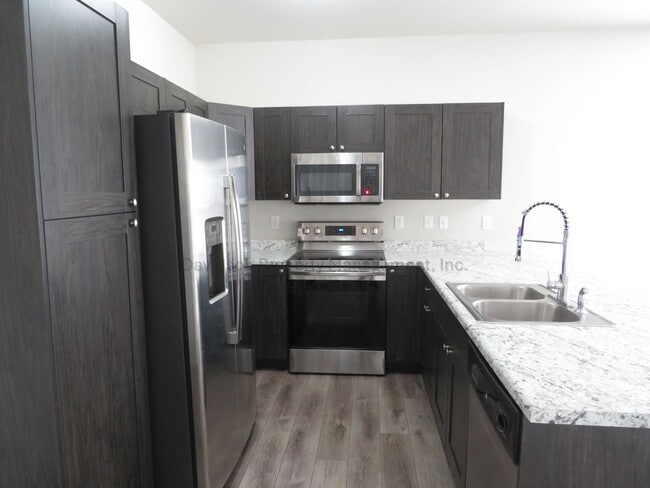 Building Photo - 4646 Wharf Point